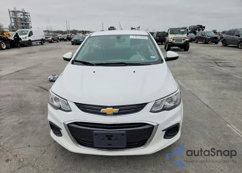 2020 Chevrolet Sonic Ls z USA, uszkodzony, nr VIN 1G1JB5SB9L4136000